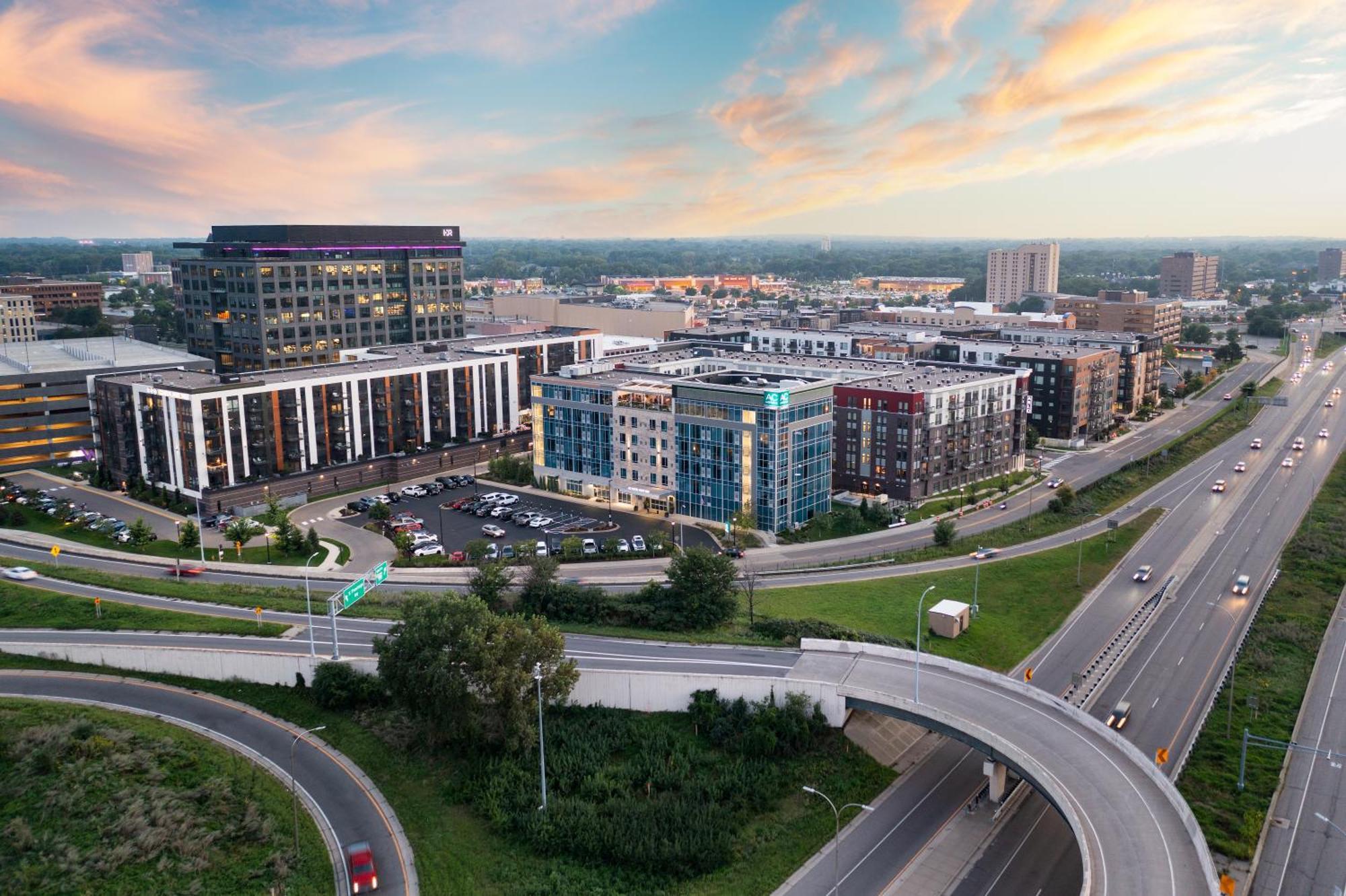 Ac Hotel By Marriott Minneapolis West End St. Louis Park Esterno foto